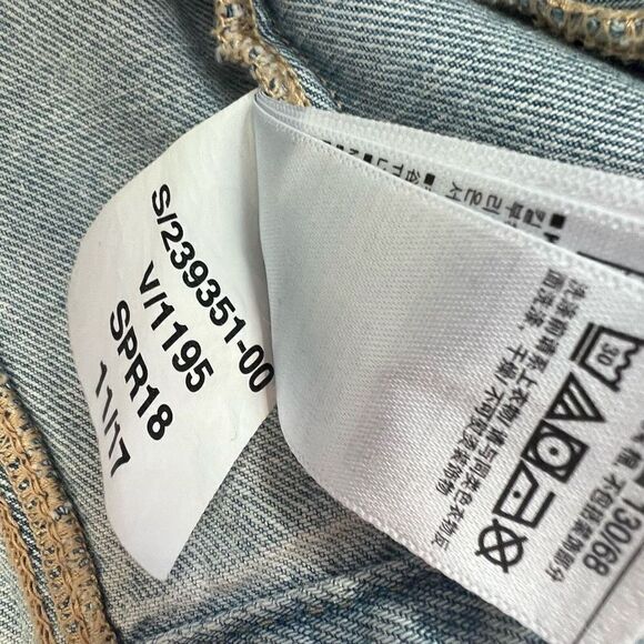 Gap Kids Button-Down Sequin Patches Denim Jacket Light Wash Blue Size M - Picture 10 of 13